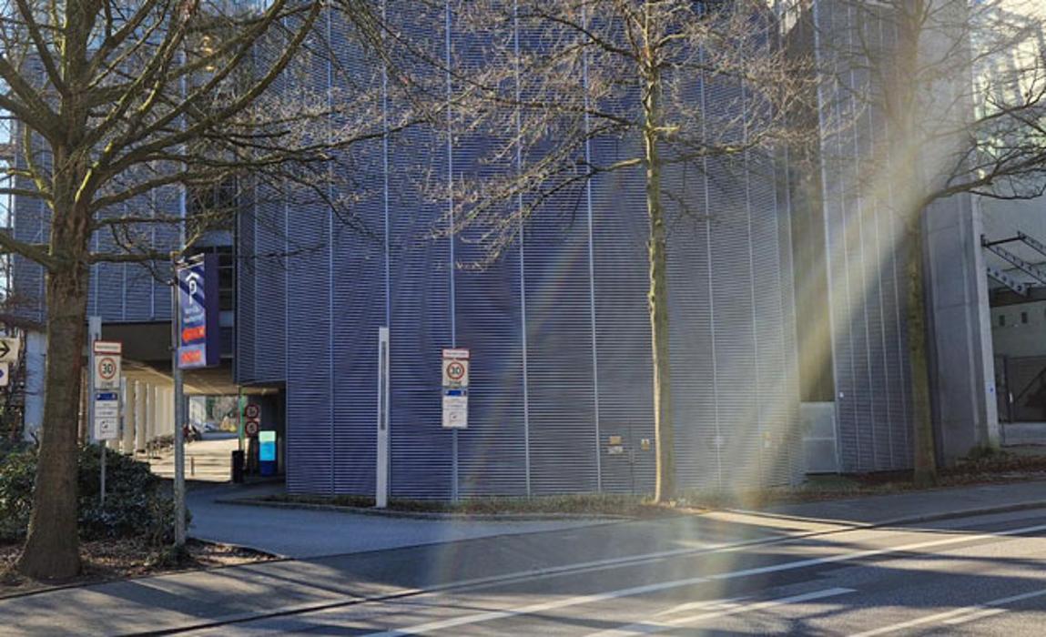 DB BahnPark Parkhaus Hauptbahnhof City P1, Am Alten Friedhof in Bonn