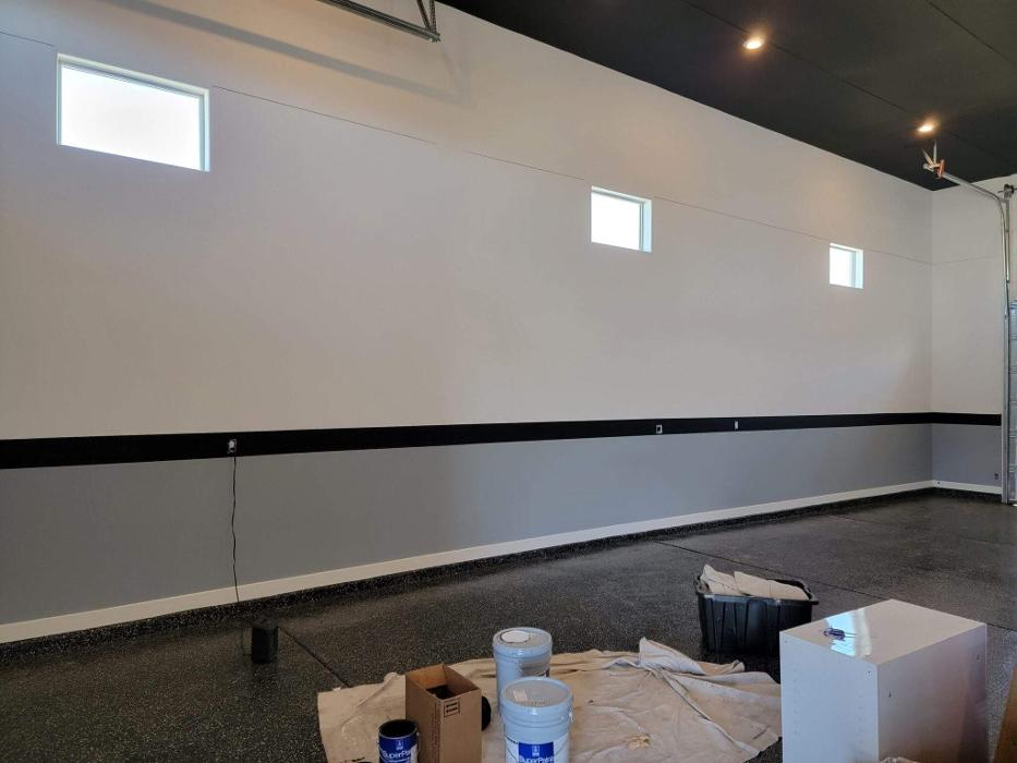 Coats of Many Colors Painting LLC - Surprise, AZ