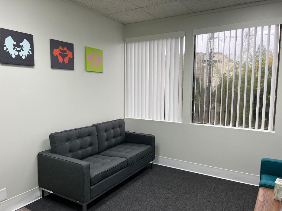 Thriveworks Counseling & Psychiatry Huntington Beach - Huntington Beach, CA