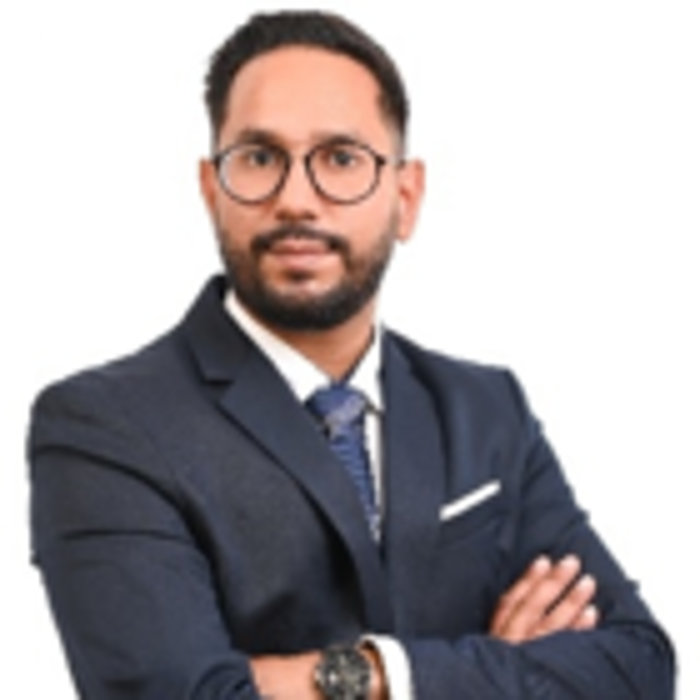 Arjun Kenth - Courtier Immobilier -Re/Max Real Estate Broker Laval