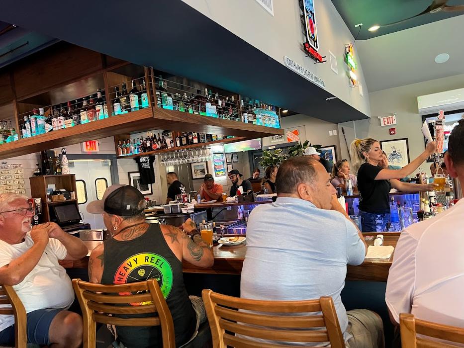 Castaways Pub - Lavallette, NJ