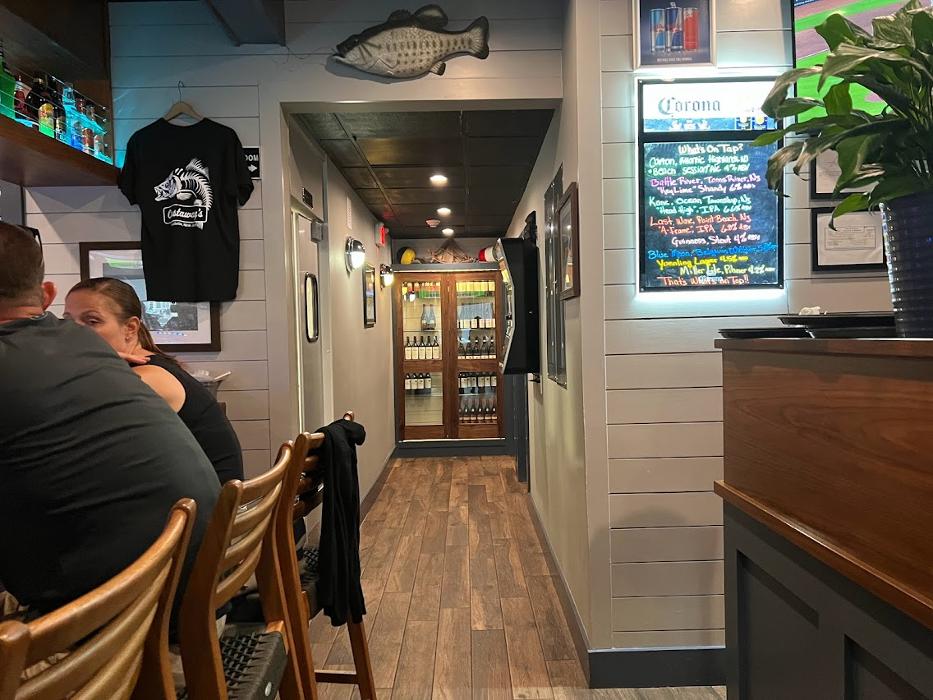 Castaways Pub - Lavallette, NJ