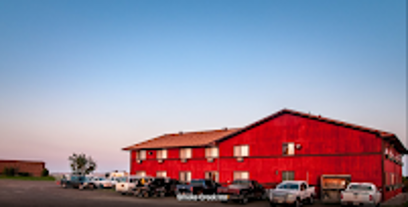 Smoke Creek Inn - Scobey, MT
