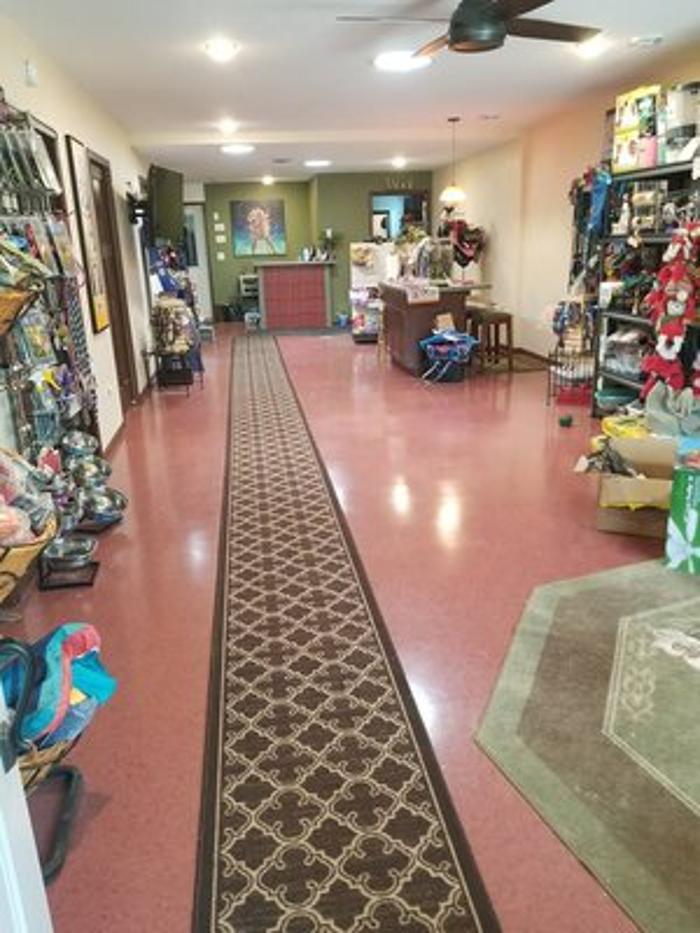 Canoe Ridge Kennels Inc. - Decorah, IA