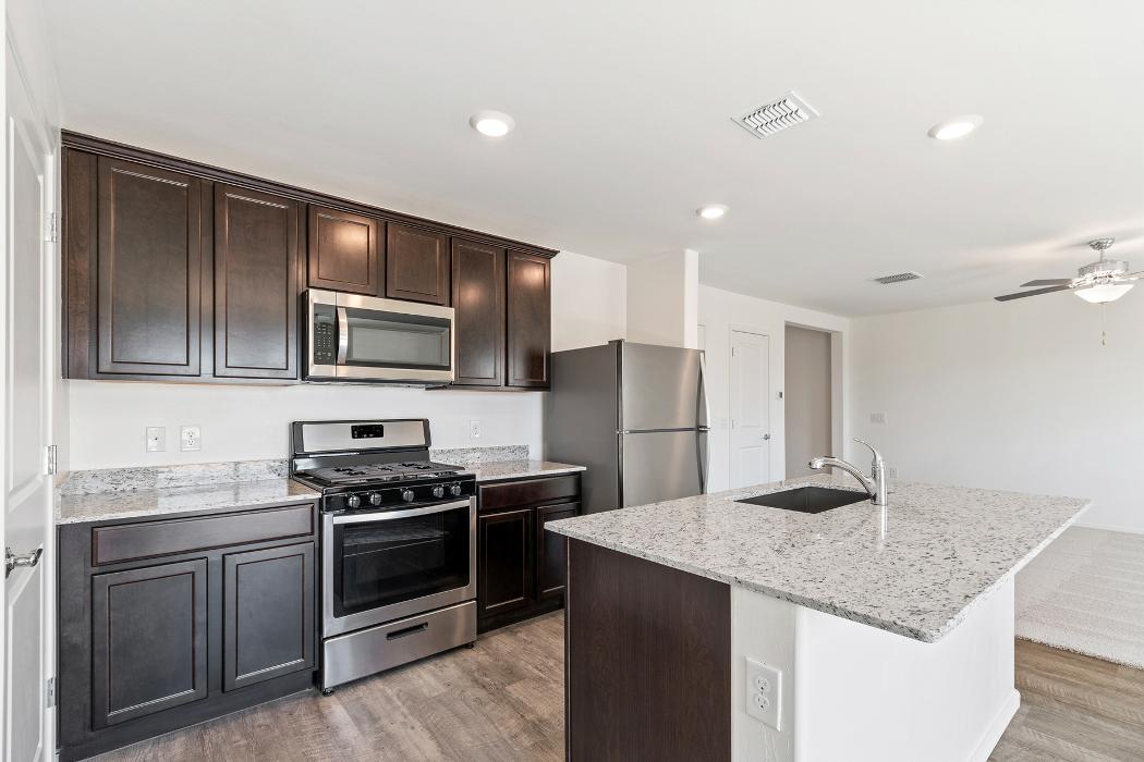 LGI Homes - Vistas at Huning Ranch Image