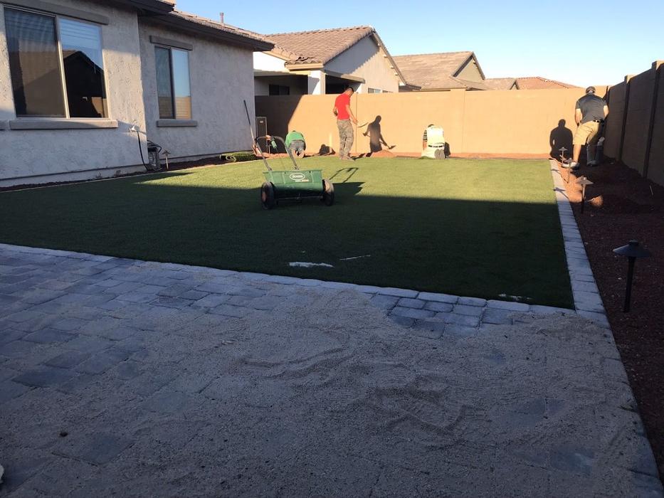 L Paradise Landscaping Services - Goodyear, AZ