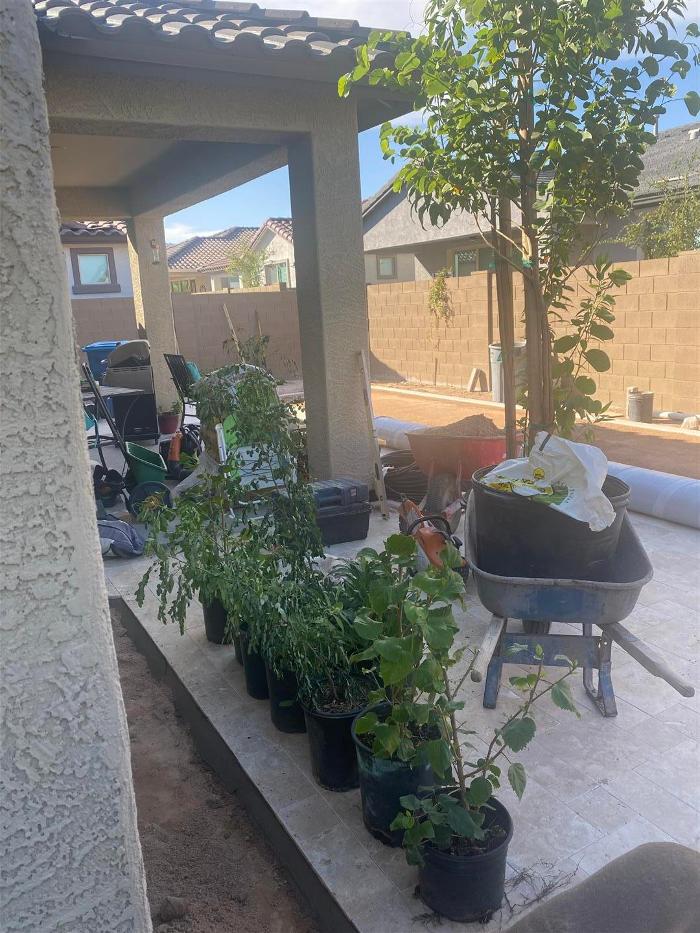 L Paradise Landscaping Services - Goodyear, AZ