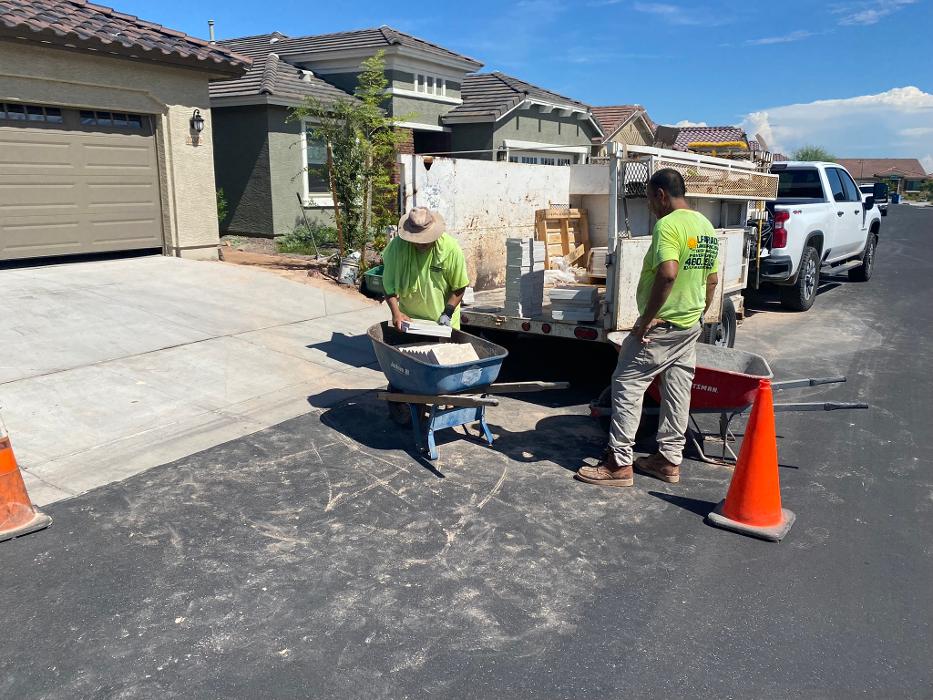 L Paradise Landscaping Services - Goodyear, AZ