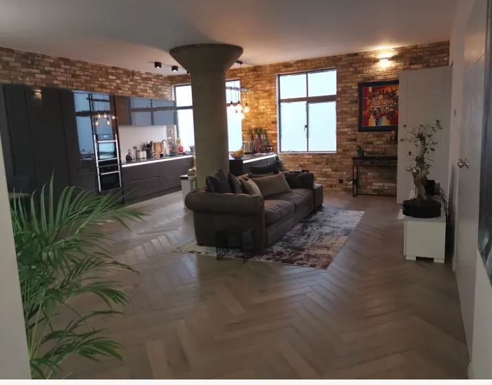 Gallery thumbnail