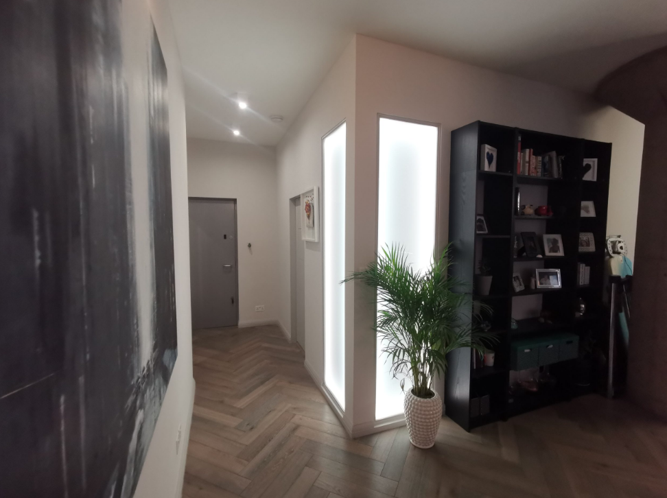 Gallery thumbnail