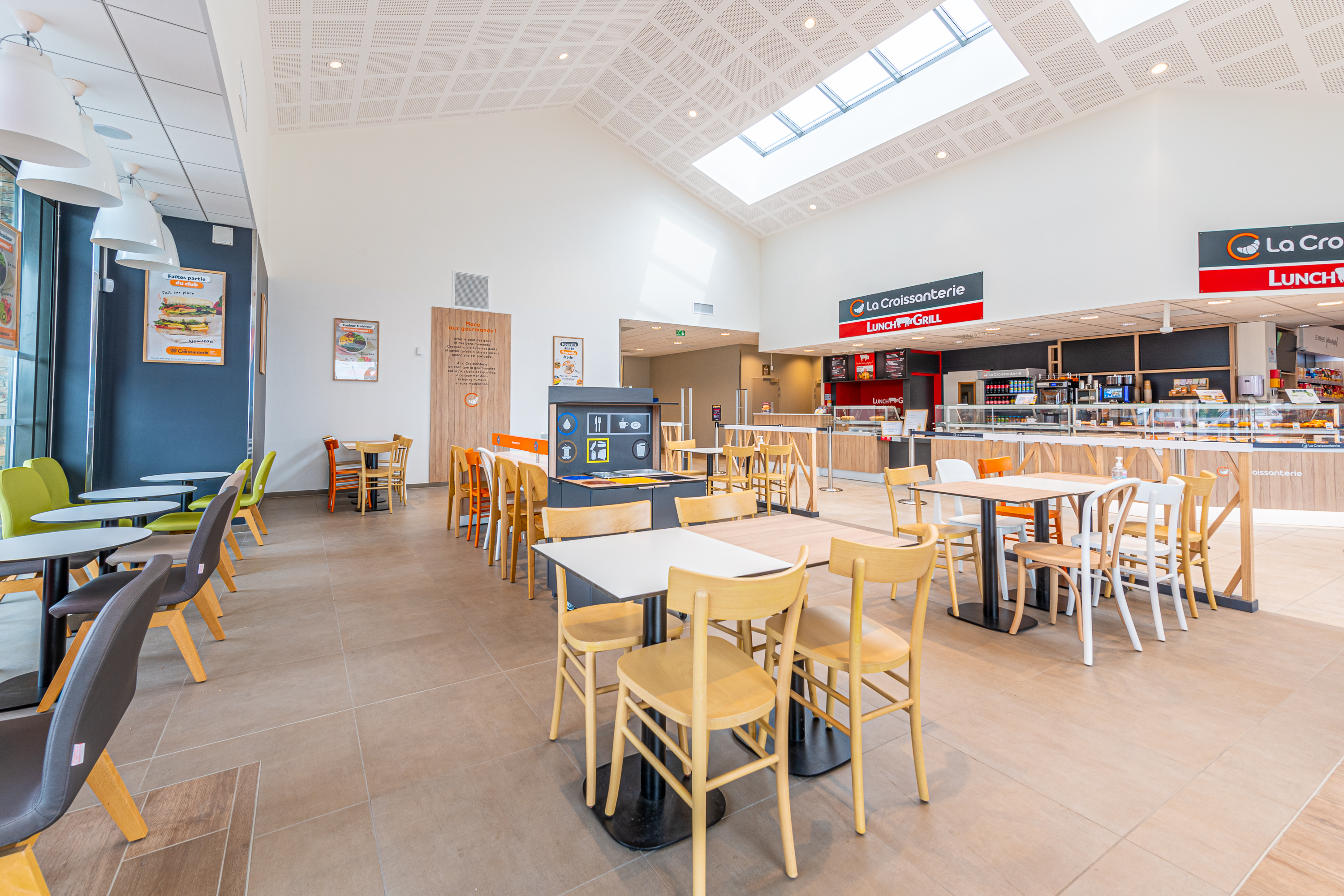 This is a picture representing NF080234 (FUELING) - REL. PONTAULT - SOUBRIARDE