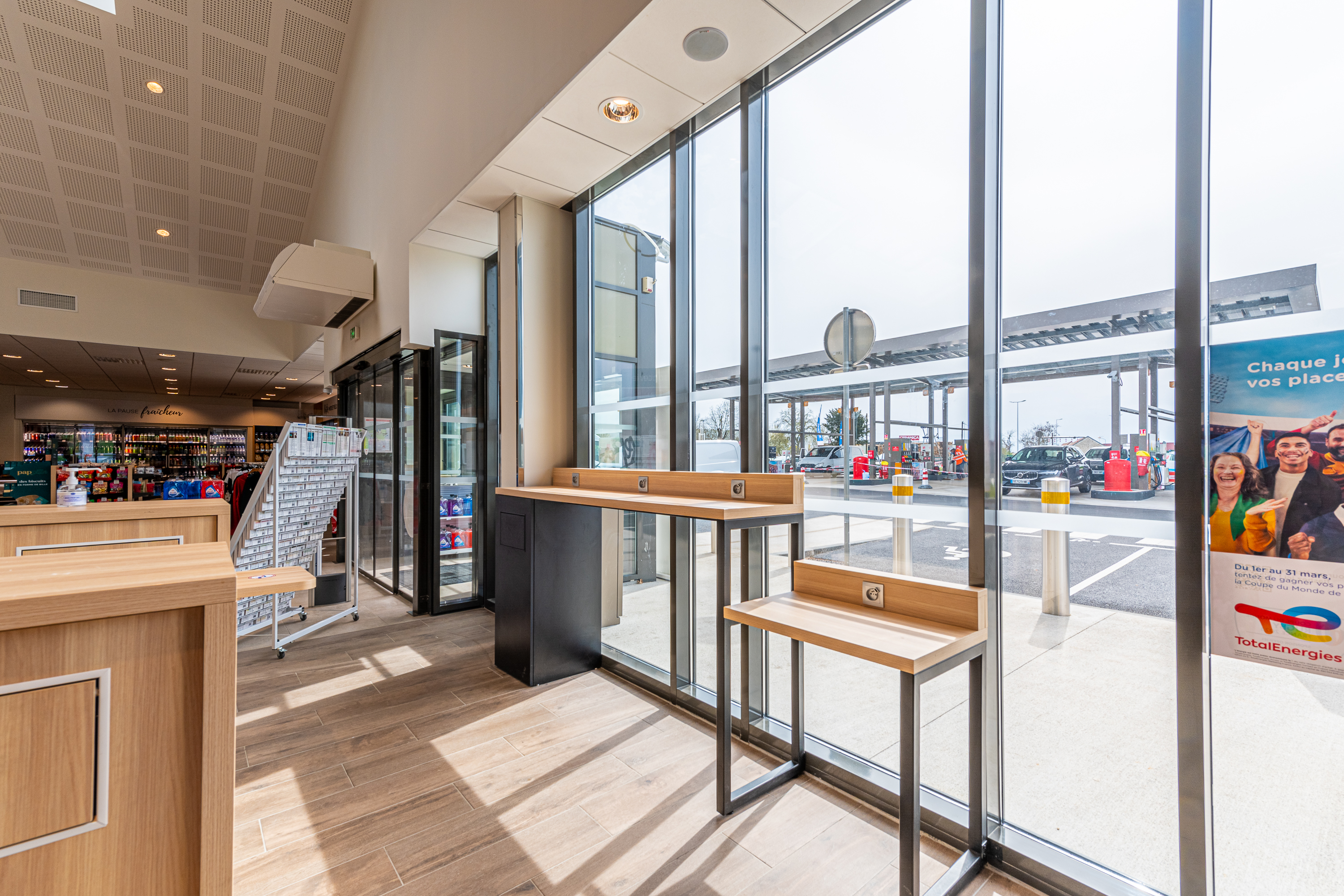 This is a picture representing NF080234 (FUELING) - REL. PONTAULT - SOUBRIARDE