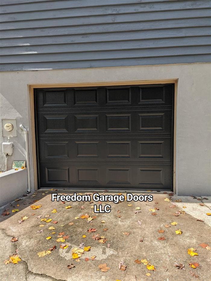 Freedom Garage Doors LLC - Peachtree City, GA