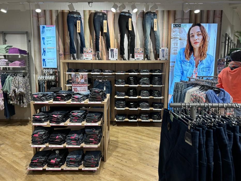 BLACKOUT, Obere Bahnhofstrasse in Wil