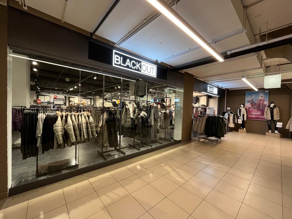 BLACKOUT, Fabrikstrasse in Langendorf