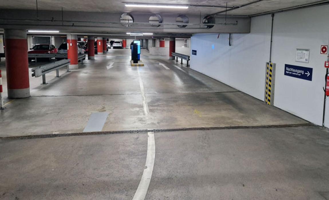 DB BahnPark Tiefgarage Hauptbahnhof P1, Poststraße in Darmstadt