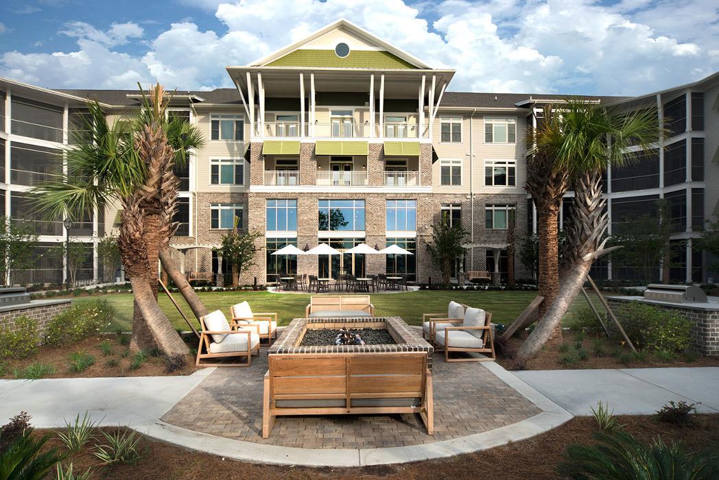 Waterwalk at Shelter Cove Towne Centre - Hilton Head Island, SC