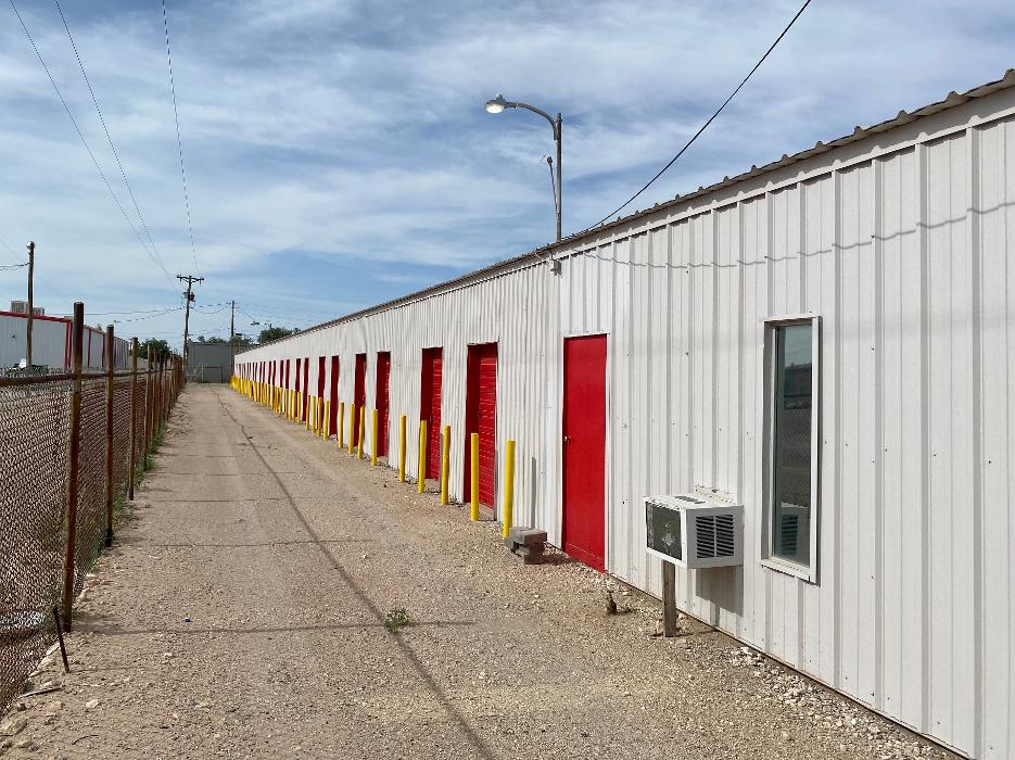 Self Storage New Mexico Hobbs W. Dunnam, 700 S Grimes St, Hobbs, NM