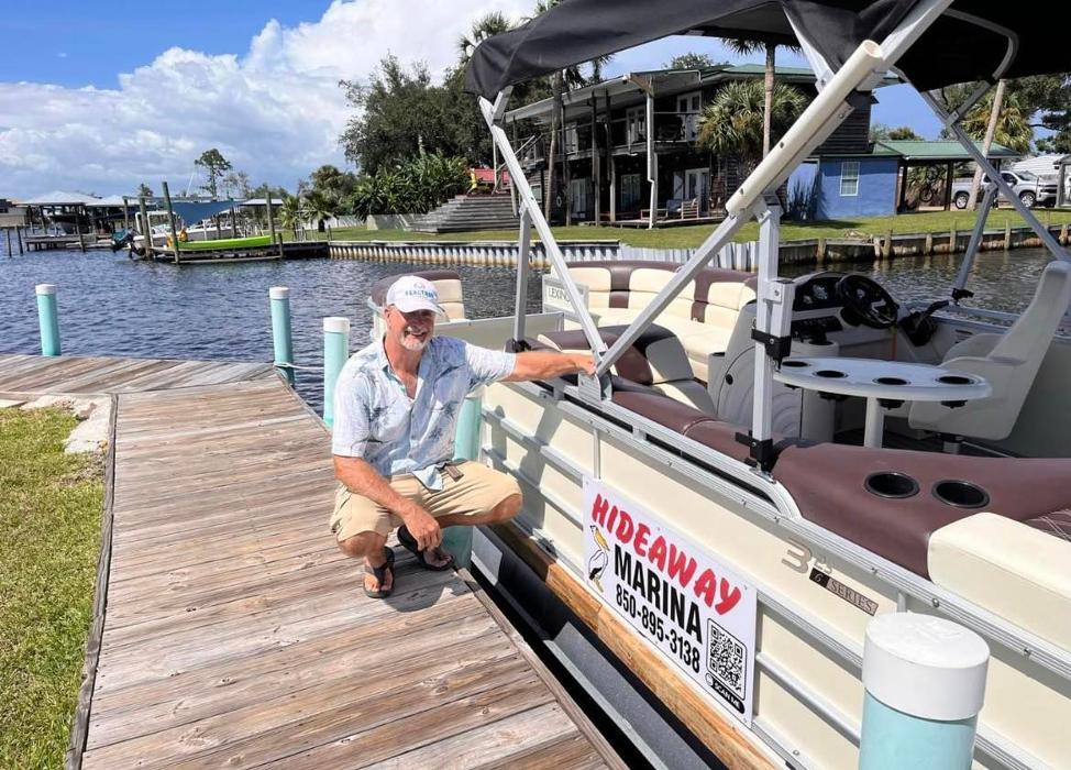Hideaway Pontoon Rentals - Panama City, FL