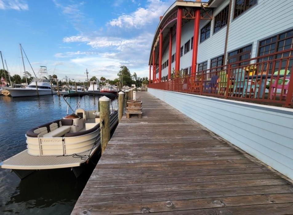 Hideaway Pontoon Rentals - Panama City, FL