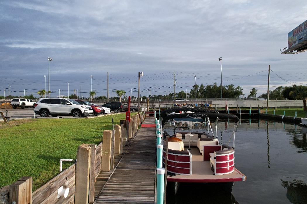 Hideaway Pontoon Rentals - Panama City, FL