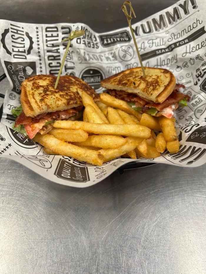 Good Vibes Bar & Grill - Richardson, TX