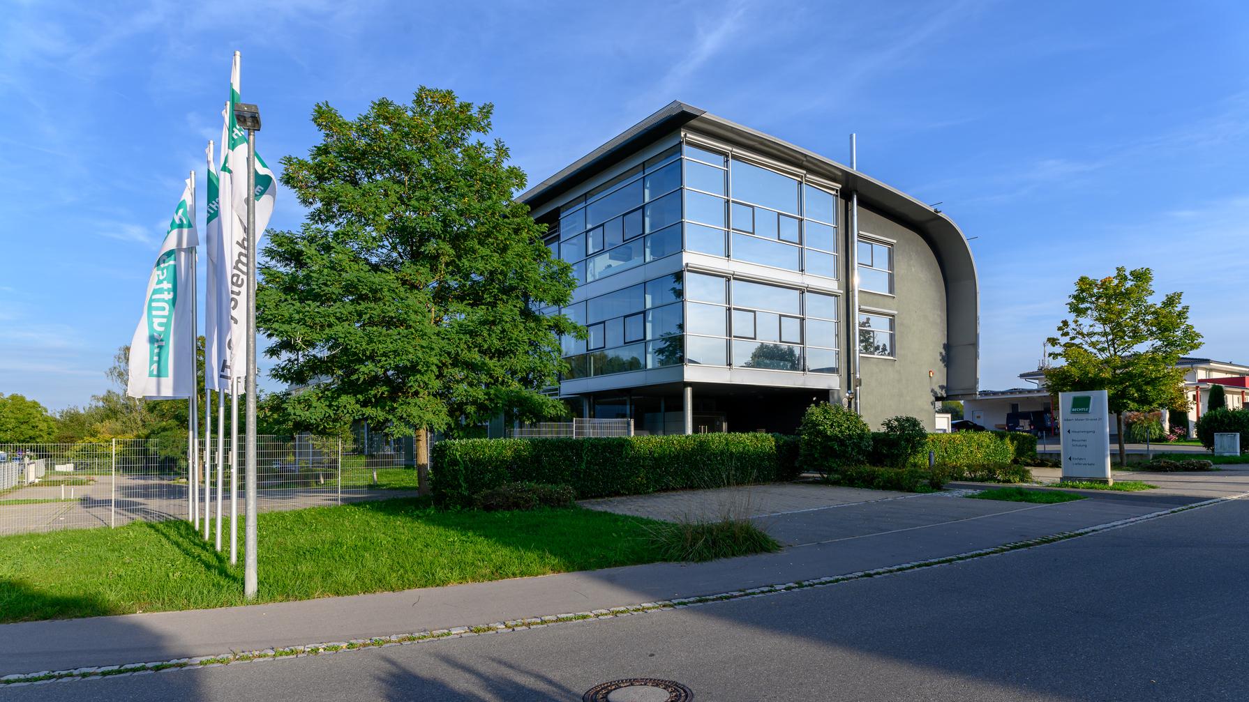 Schulungszentrum Bechtle IT-Systemhaus Friedrichshafen, Albert-Maier-Straße in Friedrichshafen