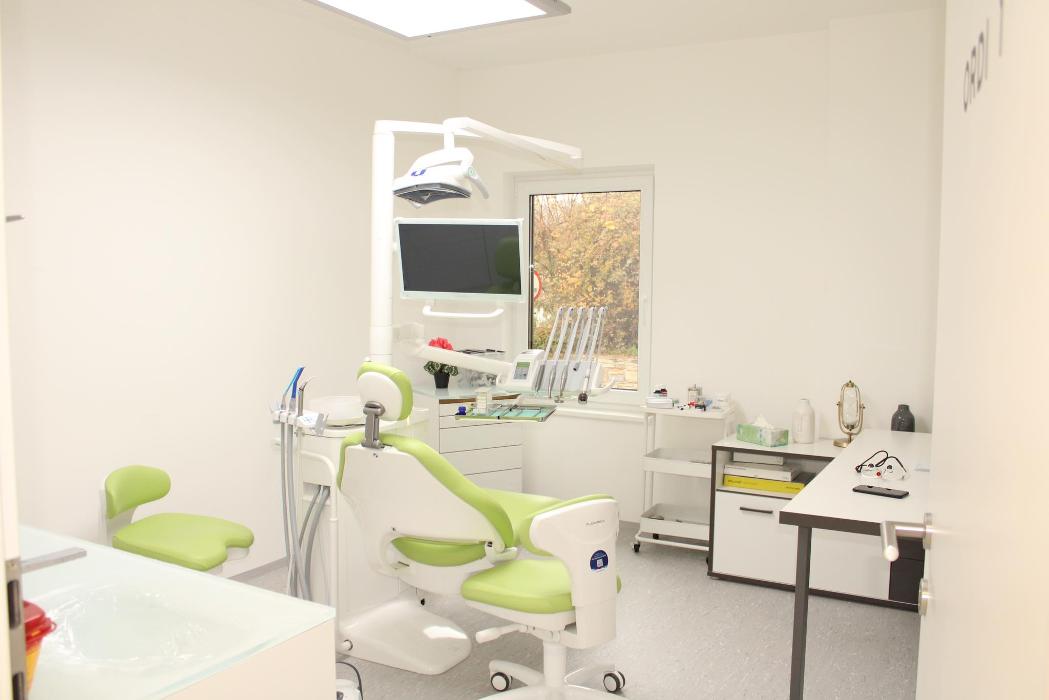 Zahnarztpraxis Dr. Al Hammoud, Kirchengasse in Persenbeug