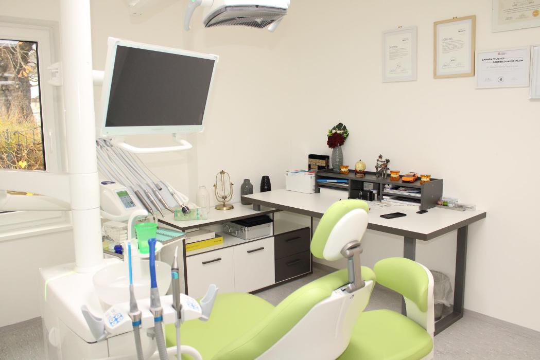 Zahnarztpraxis Dr. Al Hammoud, Kirchengasse in Persenbeug