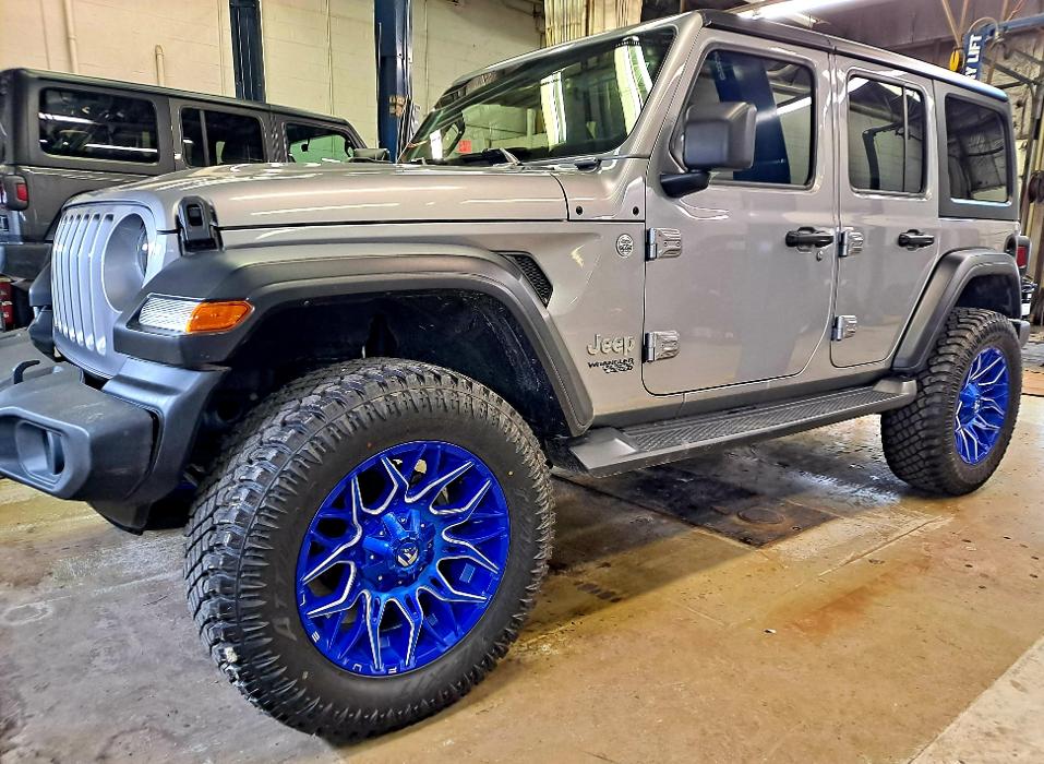 309 Customs - Moline, IL