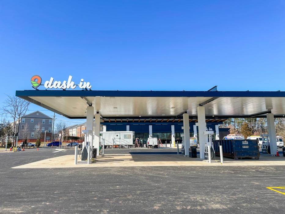 Visit Dash In at 24755 Gum Spring Road, Chantilly, VA for delicious, fresh-made food.