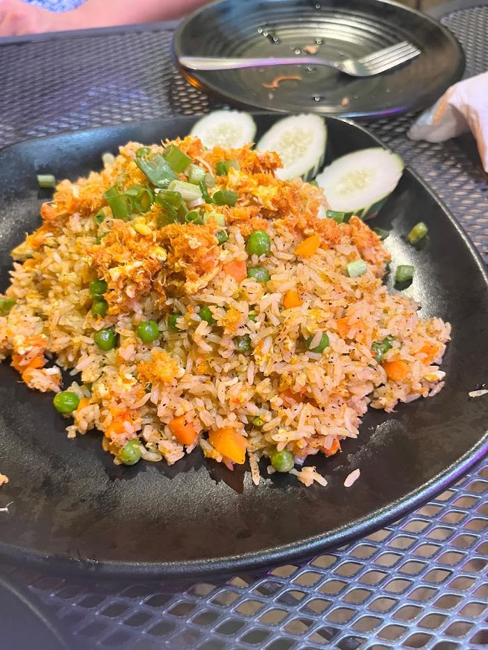 S Thai Food Restaurant Image