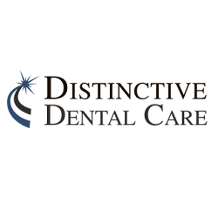 Distinctive Dental Care Logo