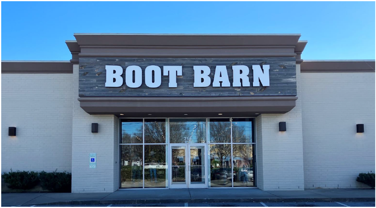 Boot Barn Logo