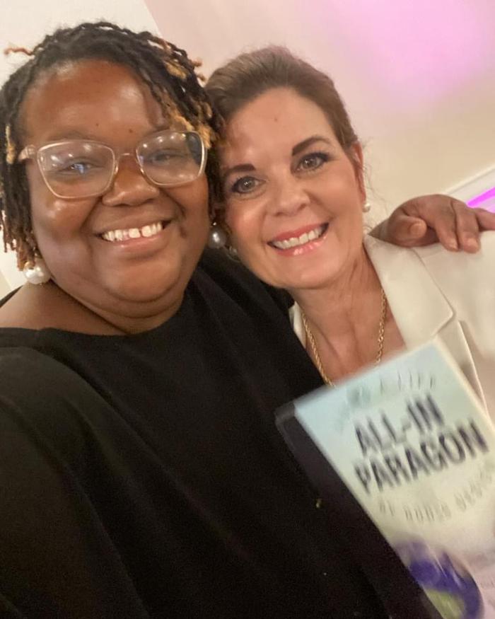 Carole Mendoza Leadership Solutions, LLC Logo