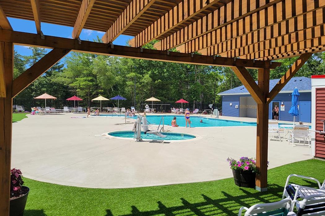 Pine Lake RV Resort & Cottages - Sturbridge, MA