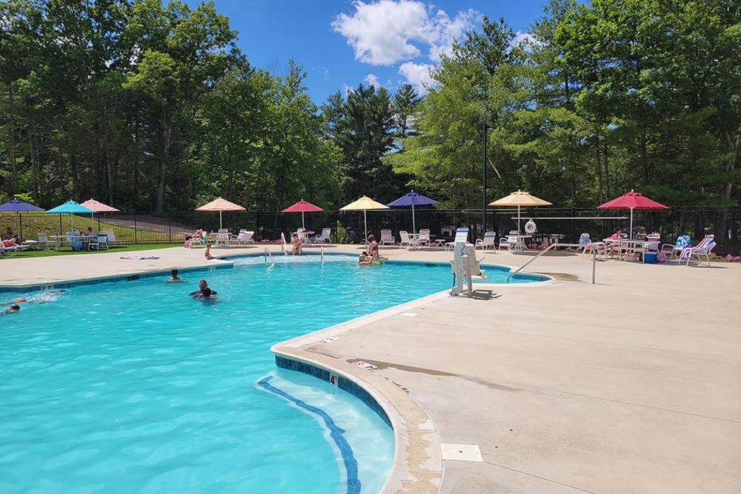 Pine Lake RV Resort & Cottages - Sturbridge, MA