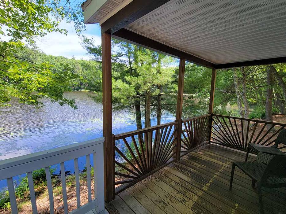 Pine Lake RV Resort & Cottages - Sturbridge, MA