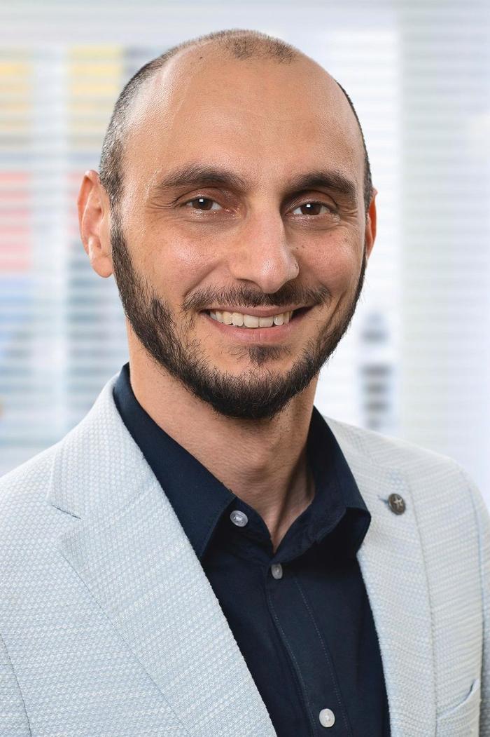 ERGO Versicherung Yashar Kahvand, Marienthaler Straße in Hamburg