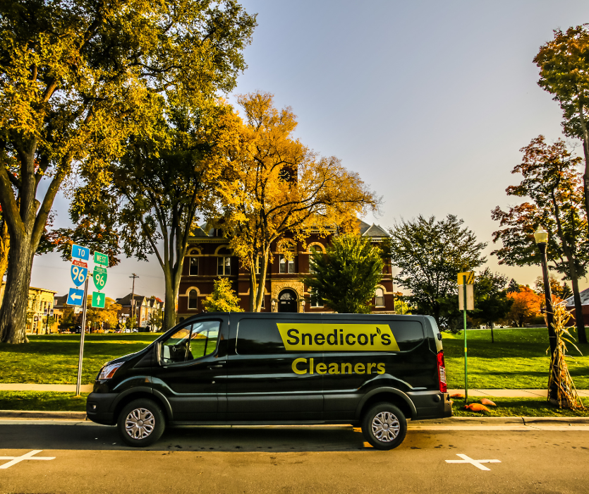 Snedicor's Cleaners - Howell, MI