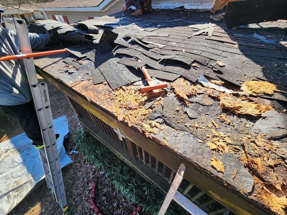 R&D ROOFING - Manchester, TN