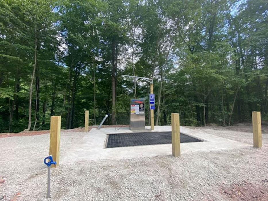 Devil's Backbone Adventure Resort - Matewan, WV