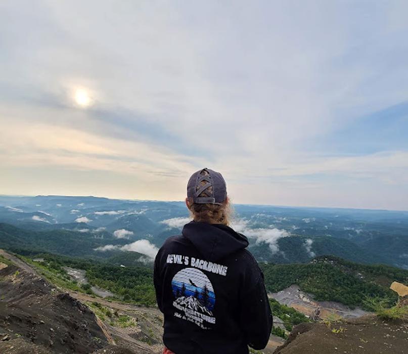 Devil's Backbone Adventure Resort - Matewan, WV