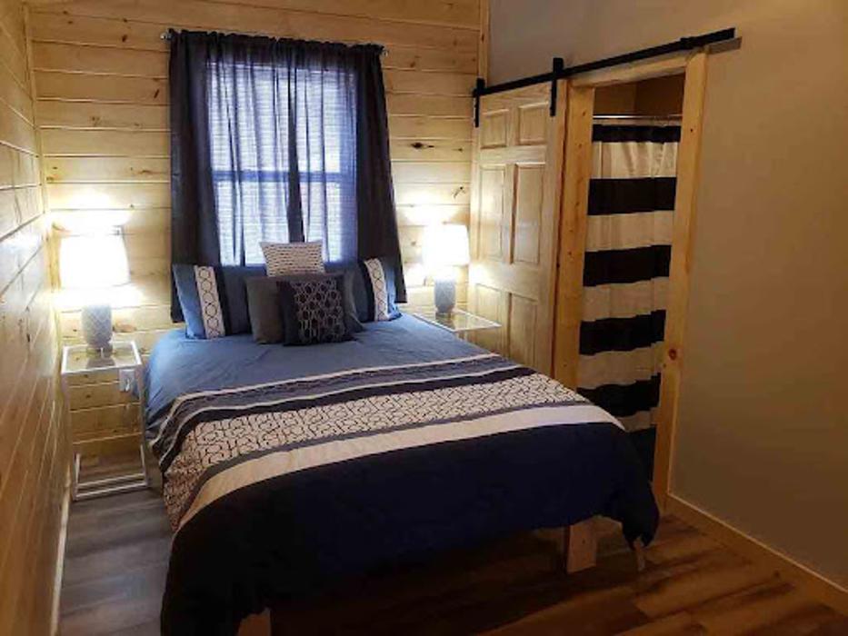 Devil's Backbone Adventure Resort - Matewan, WV