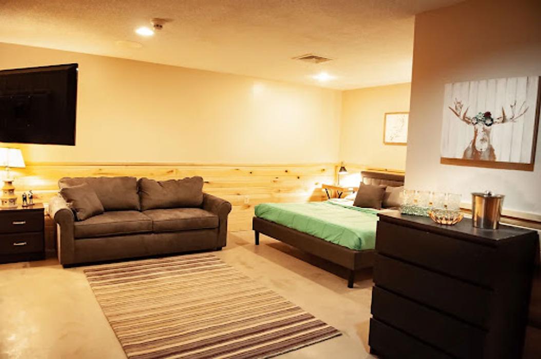 Devil's Backbone Adventure Resort - Matewan, WV