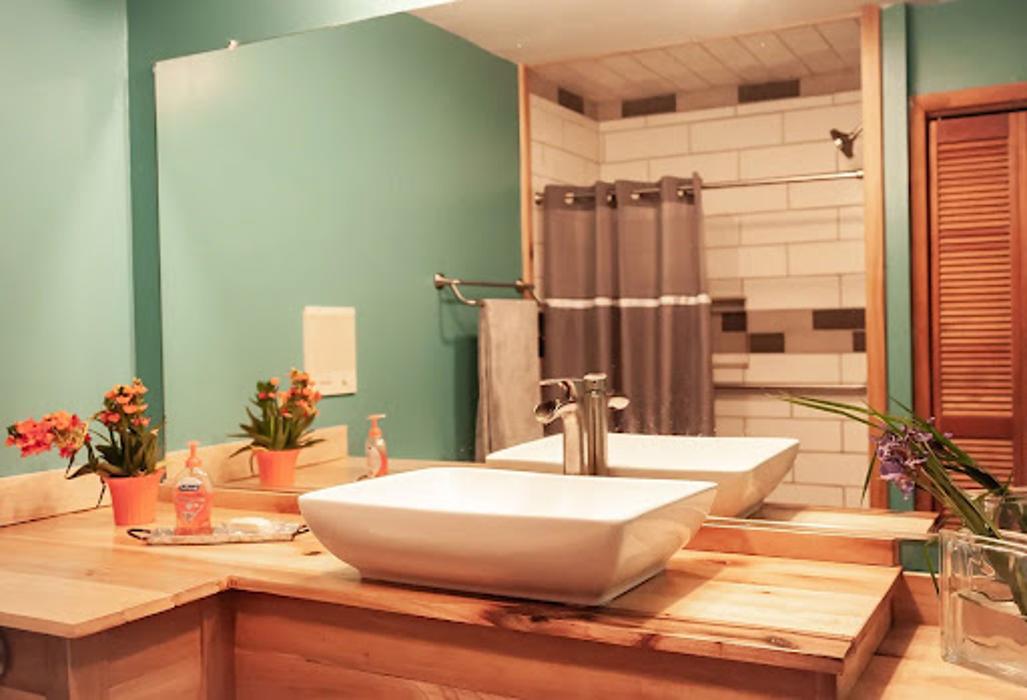 Devil's Backbone Adventure Resort - Matewan, WV