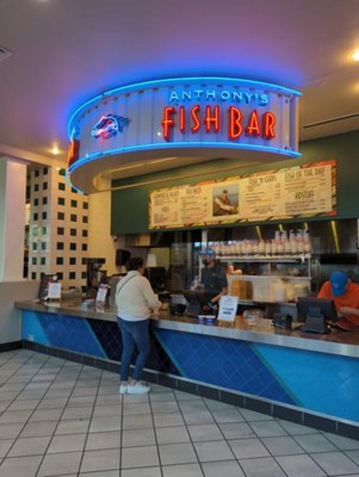 Anthony's Fish Bar - Seattle, WA