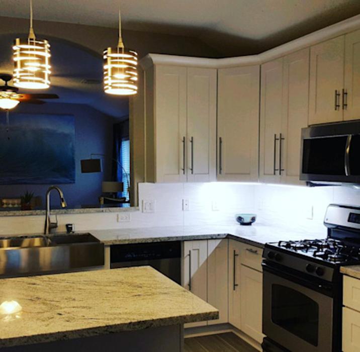 At Home Expert Flooring Store Houston Image