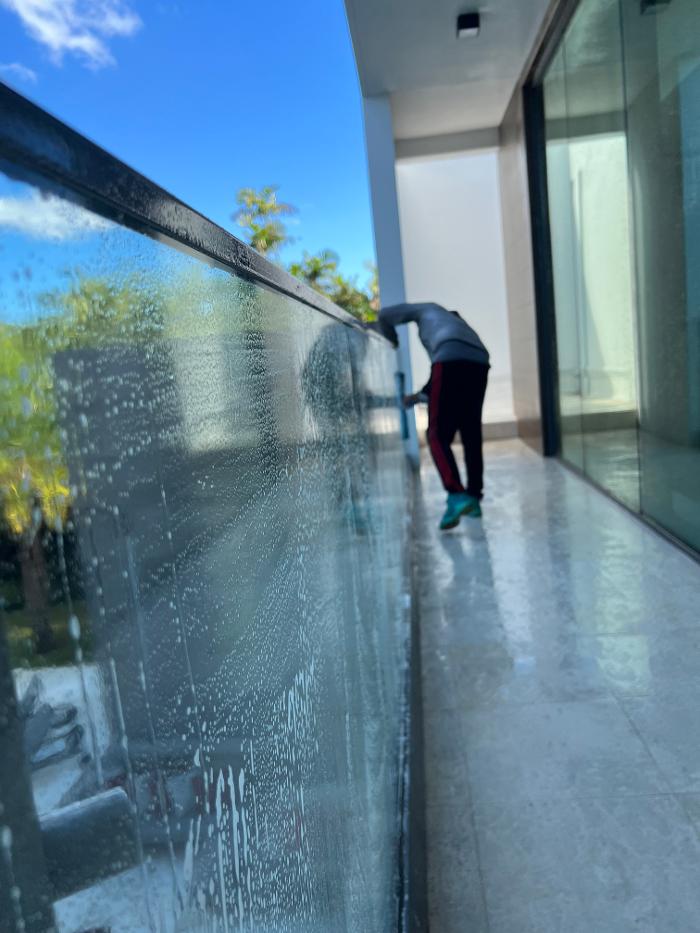 Window Washers Miami Corp - Miami, FL