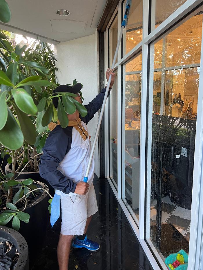 Window Washers Miami Corp - Miami, FL